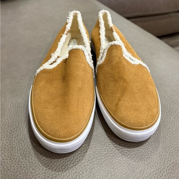 Keds Women Slip-on Sherpa Brown Dream Foam Sneakers Size 8.5 - Picture 2 of 9